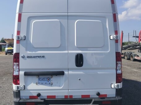 2023 Dongfeng K33, белый, 3100000 рублей, вид 2