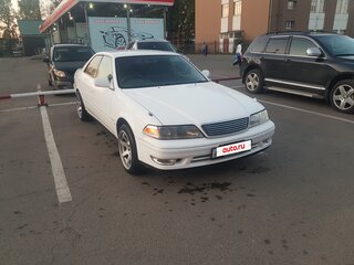 1996 Toyota Mark II VIII (X100), белый, 500000 рублей, вид 2