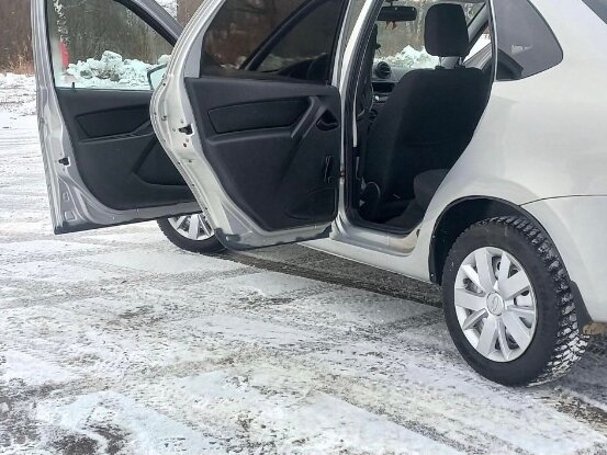 2016 Lada (ВАЗ) Granta I, серый, 370000 рублей - вид 21