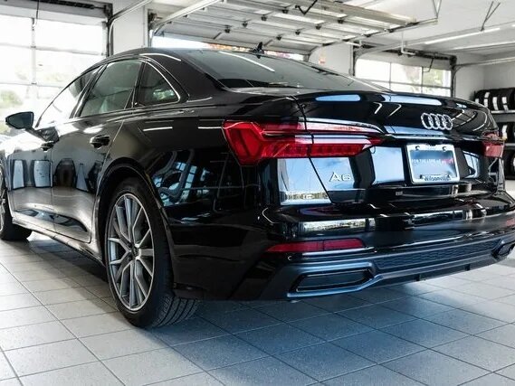 2024 Audi A6 55 TFSI V (C8) Рестайлинг, чёрный, 10470000 рублей - вид 2