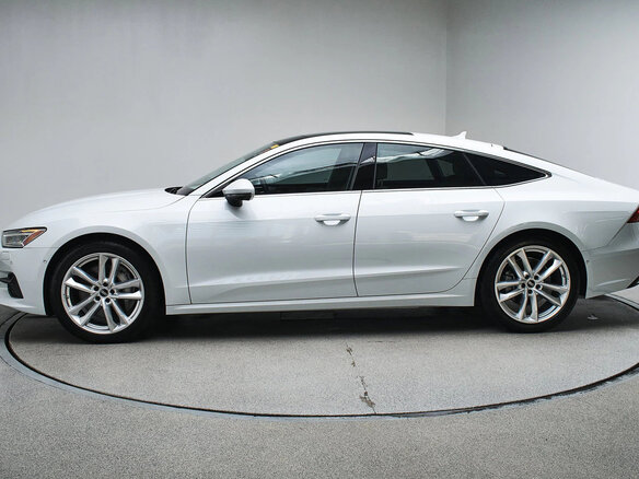 2025 Audi A7 55 TFSI II (4K), белый, 11307600 рублей - вид 1