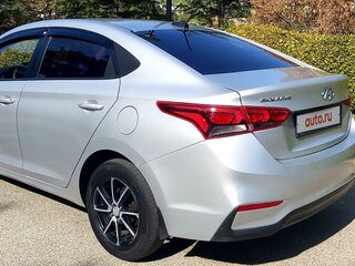 2018 Hyundai Solaris II, серебристый, 1330000 рублей, вид 4