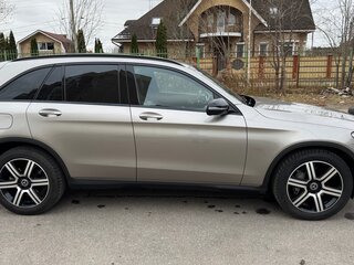 2020 Mercedes-Benz GLC 200 I (X253) Рестайлинг, серый, 4800000 рублей, вид 4