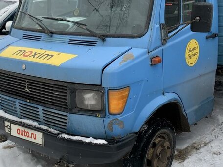 1989 Mercedes-Benz T1, синий, 320000 рублей, вид 2