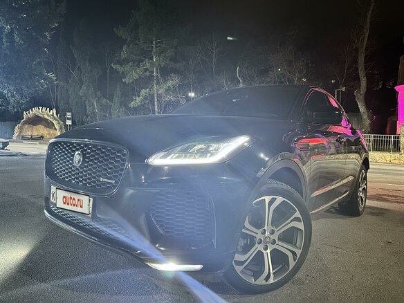 2018 Jaguar E-Pace I, чёрный, 3800000 рублей - вид 15