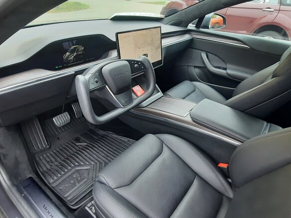 2021 Tesla Model S Long Range I Рестайлинг 2, серый, 4750000 рублей - вид 26
