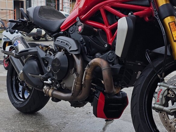 2015 Ducati Monster 1200, красный, 1000000 рублей - вид 2