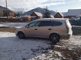 2005 Honda Stream I Рестайлинг, серый, 650000 рублей, вид 2