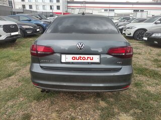 2017 Volkswagen Jetta VI Рестайлинг, серый, 903000 рублей, вид 5