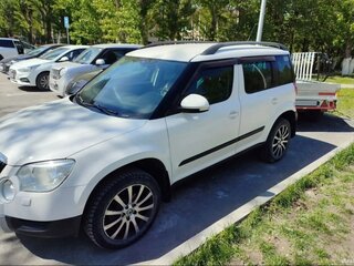 2012 Skoda Yeti I, белый, 900000 рублей, вид 5