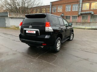 2013 Toyota Land Cruiser Prado 150 Series Рестайлинг 1, чёрный, 2750000 рублей, вид 4