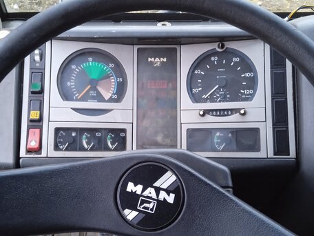 1999 MAN 19, белый, 1050000 рублей, вид 5