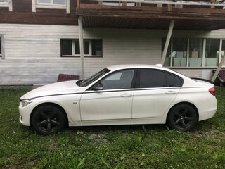 2014 BMW 3 серии 320d xDrive VI (F3x), белый, 1990000 рублей, вид 4