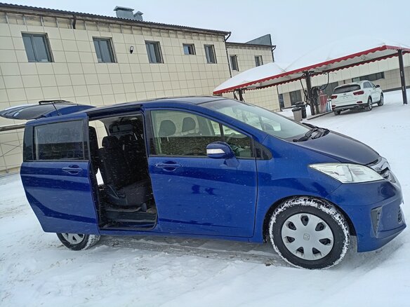 2014 Honda Freed I Рестайлинг 2, синий, 1150000 рублей - вид 2