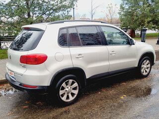 2012 Volkswagen Tiguan I Рестайлинг, серебристый, 1400000 рублей, вид 4