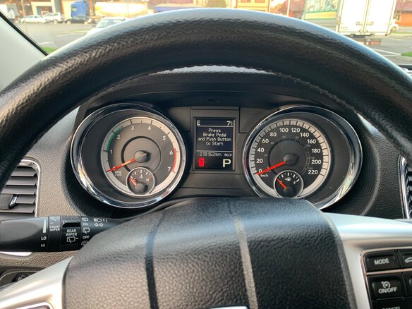 2012 Dodge Durango 6-speed III, чёрный, 2000000 рублей - вид 10