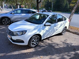 2021 Lada (ВАЗ) Granta I Рестайлинг, белый, 820000 рублей, вид 2