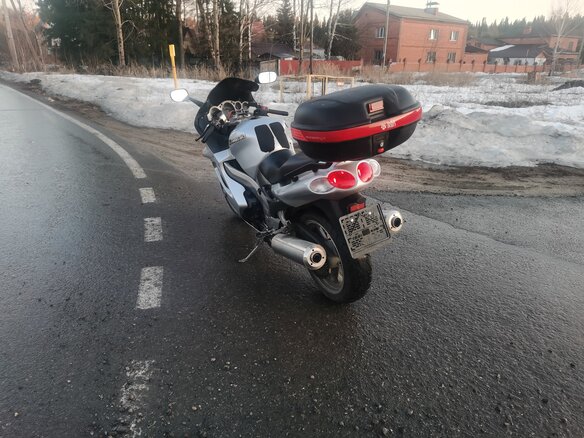 2002 Kawasaki ZZR 1200, серебристый, 350000 рублей - вид 1