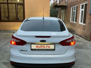 2012 Ford Focus III, белый, 1050000 рублей, вид 3