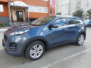 2017 Kia Sportage IV, синий, 2220000 рублей, вид 4