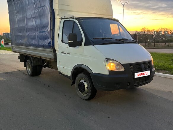 2011 ГАЗ ГАЗель (3302), белый, 1000000 рублей