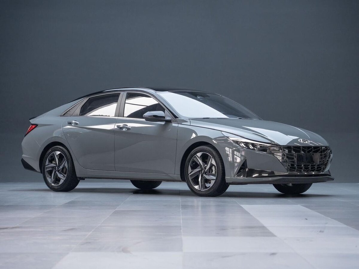 Открыть фотографии: Hyundai Elantra VII (CN7)