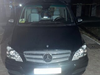 2013 Mercedes-Benz Viano Extralong L3 I (W639) Рестайлинг, чёрный, 2300000 рублей, вид 1