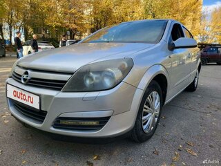 2005 Opel Astra H, серебристый, 450000 рублей, вид 3