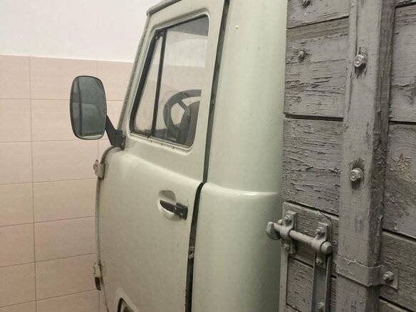1997 УАЗ 3303, серый, 400000 рублей - вид 2