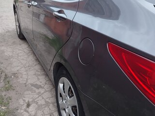 2012 Hyundai Solaris I, серый, 900000 рублей, вид 3