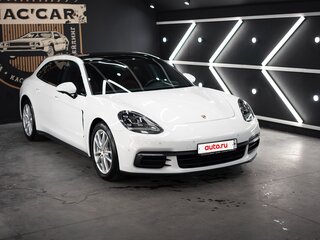 2018 Porsche Panamera 4 Sport Turismo II, белый, 9900000 рублей, вид 3