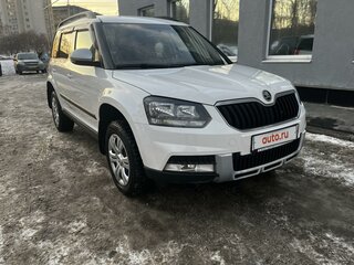 2014 Skoda Yeti I Рестайлинг, белый, 1300000 рублей, вид 4