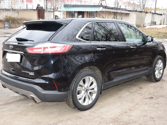 2020 Ford Edge II Рестайлинг, чёрный, 2860000 рублей - вид 2