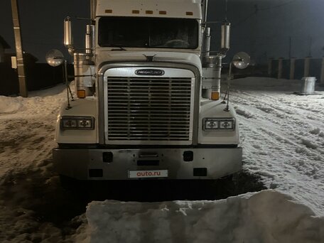 2003 Freightliner FLD, белый, 2000000 рублей, вид 3