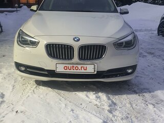 2014 BMW 5 серии Gran Turismo 530d xDrive VI (F10/F11/F07) Рестайлинг, белый, 2200000 рублей, вид 4