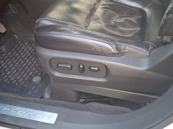 2012 Ford Explorer V, белый, 1770000 рублей - вид 11