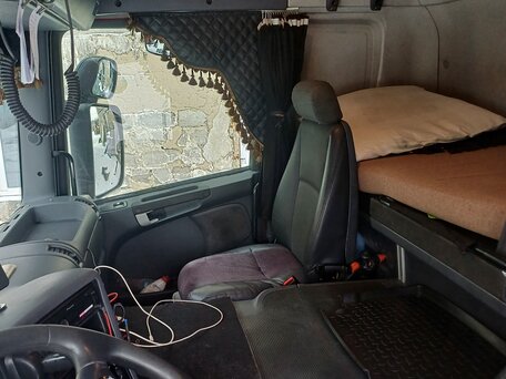2014 Scania P-series, красный, 5500000 рублей, вид 2