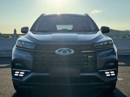2023 Chery Tiggo 8 I Рестайлинг, серый, 1650000 рублей, вид 2
