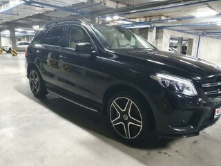 2017 Mercedes-Benz GLE 400 9G-Tronic I (W166), чёрный, 4800000 рублей, вид 3