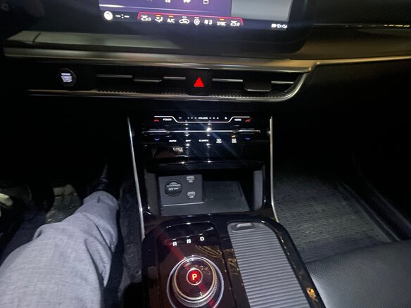 2020 Kia K5 III, синий, 3300000 рублей - вид 16
