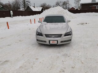 2004 Toyota Mark X I, серебристый, 900000 рублей, вид 1