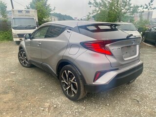 2020 Toyota C-HR I Рестайлинг, серый, 2370000 рублей, вид 4