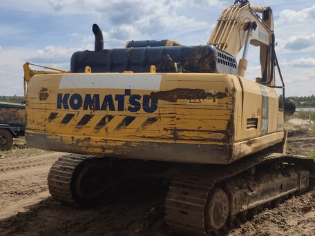 2013 Komatsu PC300, жёлтый, 5500000 рублей, вид 3