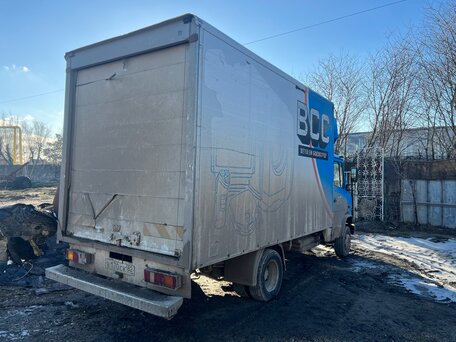 1999 Mercedes-Benz Vario, голубой, 1200000 рублей, вид 3