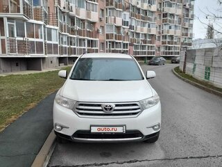 2012 Toyota Highlander II (XU40) Рестайлинг, белый, 1750000 рублей, вид 3