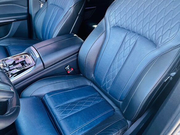 2020 BMW X7 M50d I (G07), серый, 8990000 рублей - вид 10