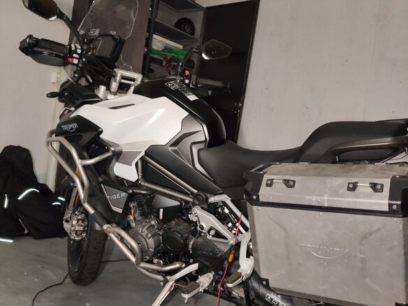 2022 Triumph Tiger 1200, белый, 2500000 рублей - вид 4