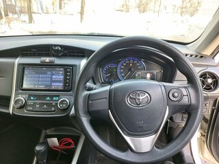 2018 Toyota Corolla Fielder XI (E160, E170) Рестайлинг 2, белый, 1590000 рублей, вид 3