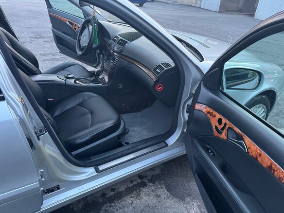 2003 Mercedes-Benz E-Класс 220 III (W211, S211), серебристый, 850000 рублей - вид 8