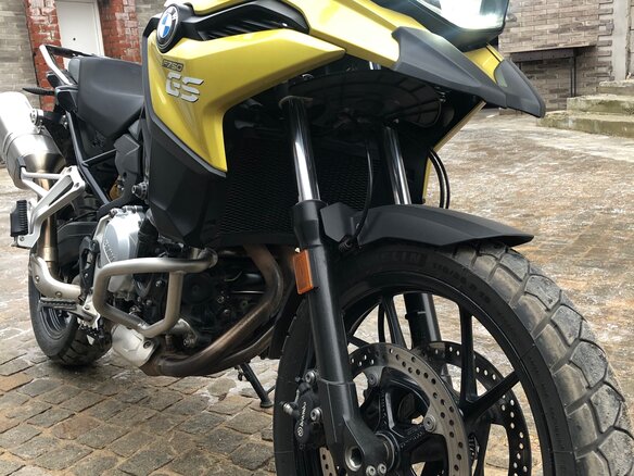 2018 BMW F 750 GS, золотистый, 850000 рублей - вид 5